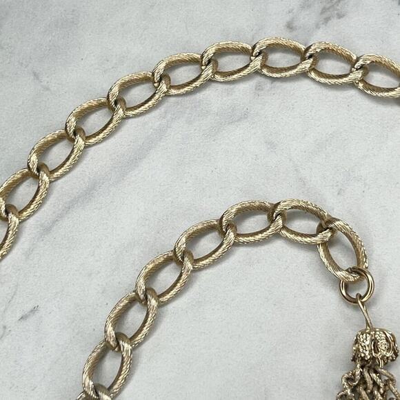 Gold Tone Chain Belt Textured Tassel Charm Boho Small (S) ✨ - Picture 4 of 10